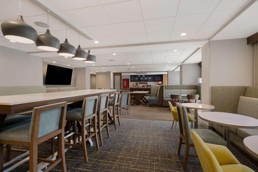 Hampton Inn By Hilton Detroit Southfield Étterem fotó